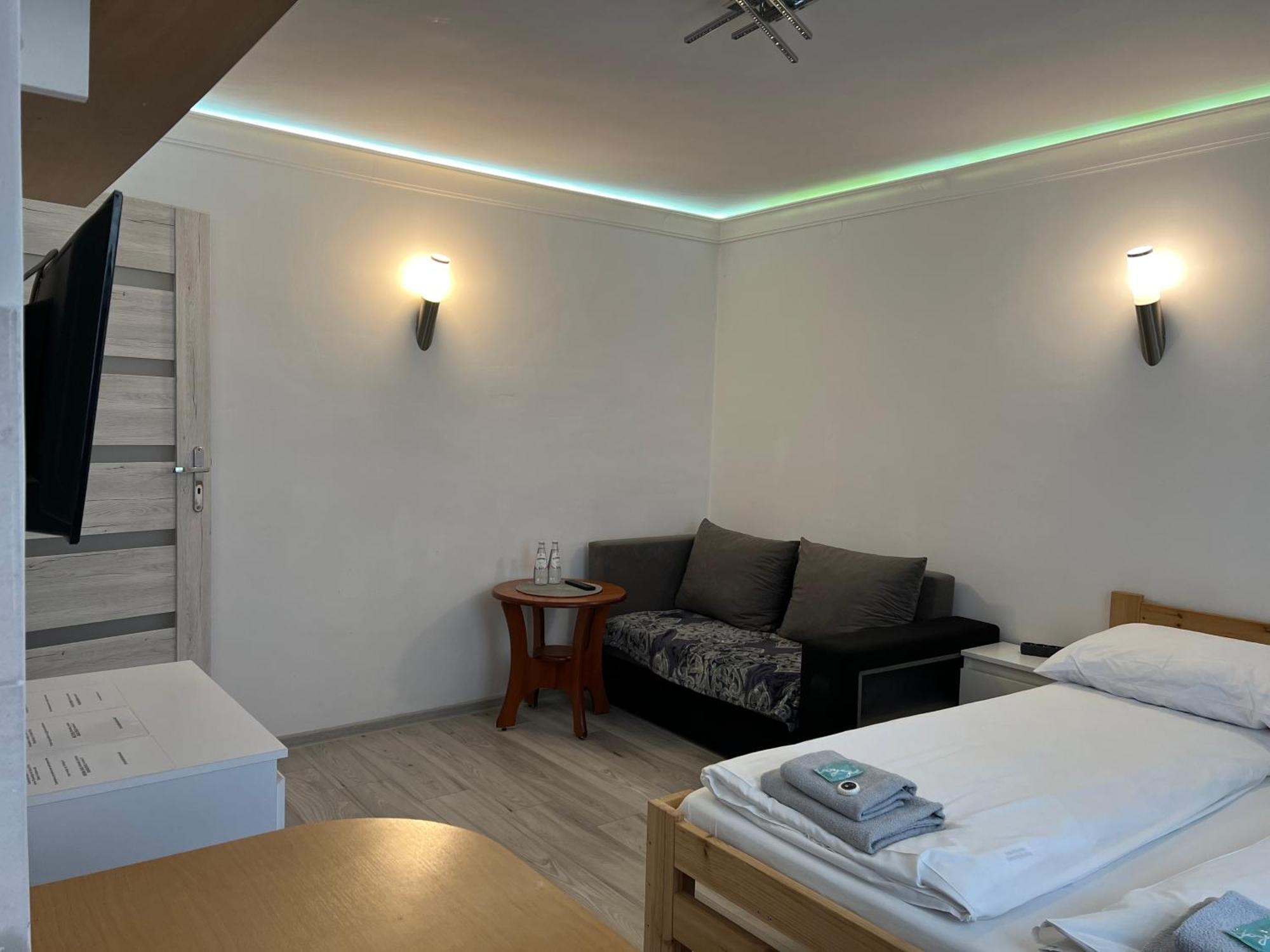 Homestay Etna 2 - Parter- , Chrobrego *